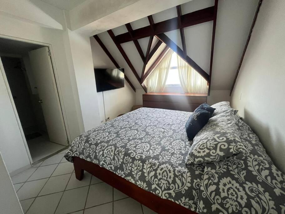 Penthouse Con Vista Al Mar Y Balcon Apartment San Andres  Exterior photo